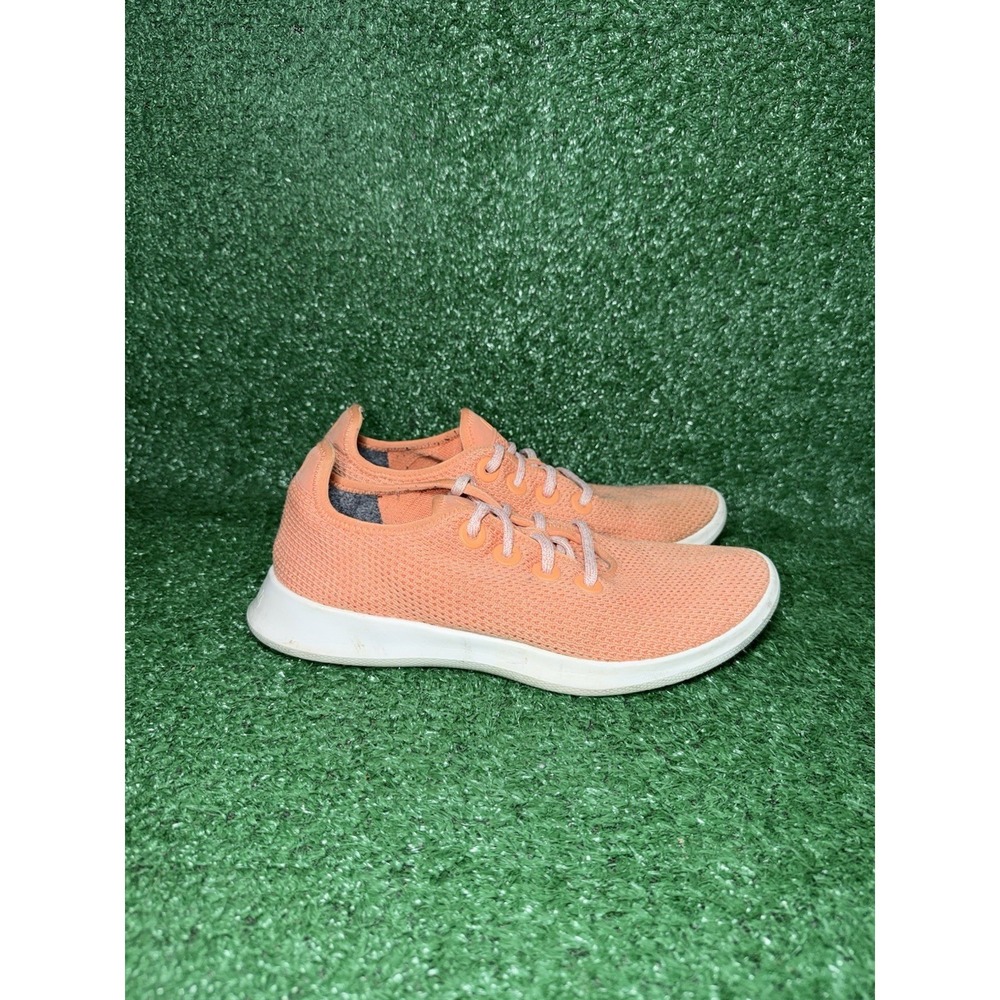 Allbirds Tree Runners Mens Size 8 Peach Orange Running Shoes Athletic Sneaker
